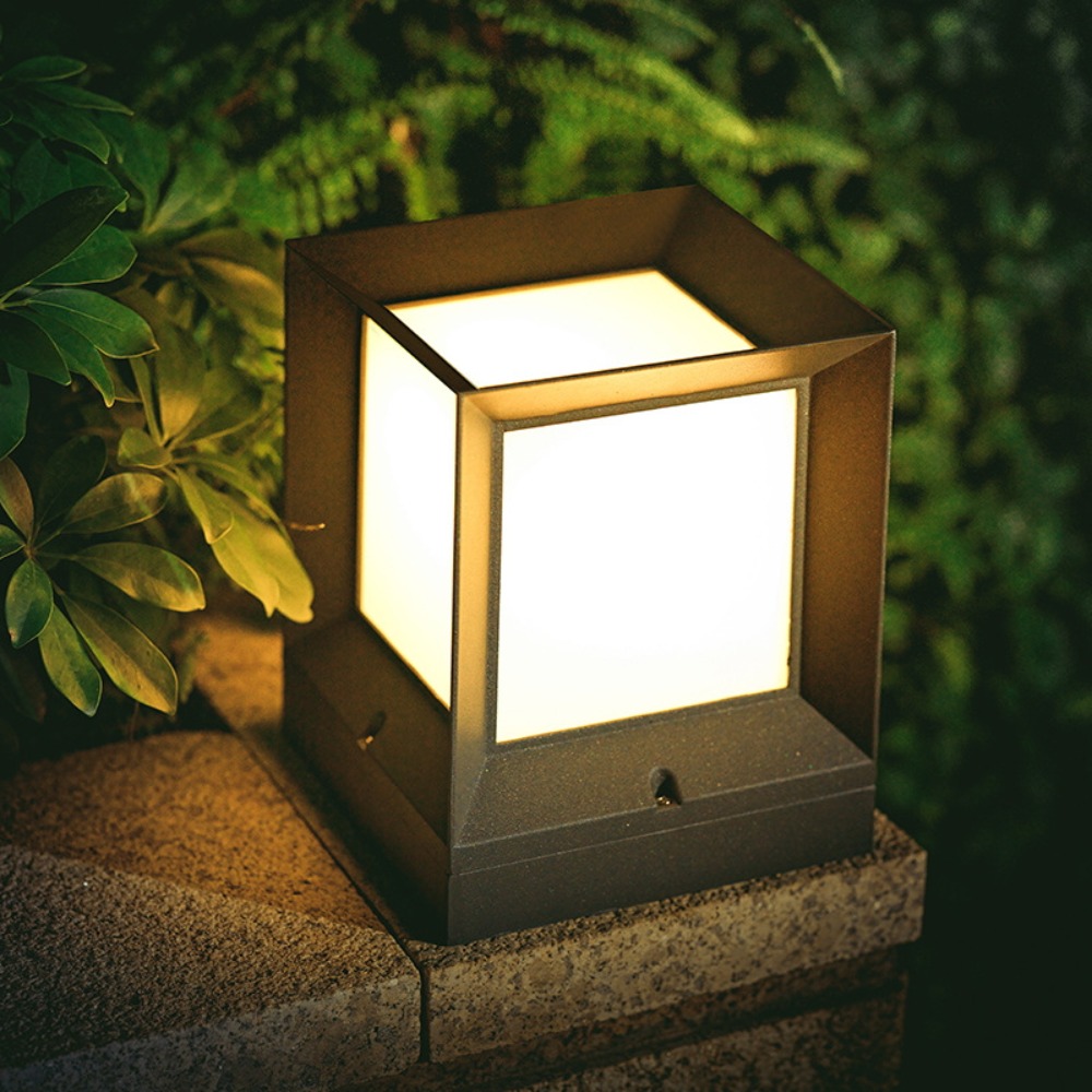 Lampu Tiang LED E27 Modern unt - Outdoor Power Post ulasan dan harga